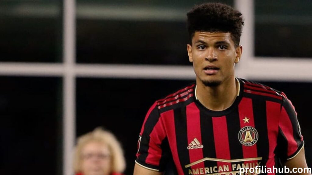 Miles Robinson